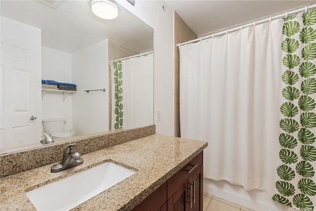 95-060 Waikalani Drive E301, Honolulu, HI 96789