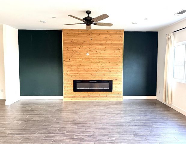 365 Huntington Avenue S, Madera, CA 93636