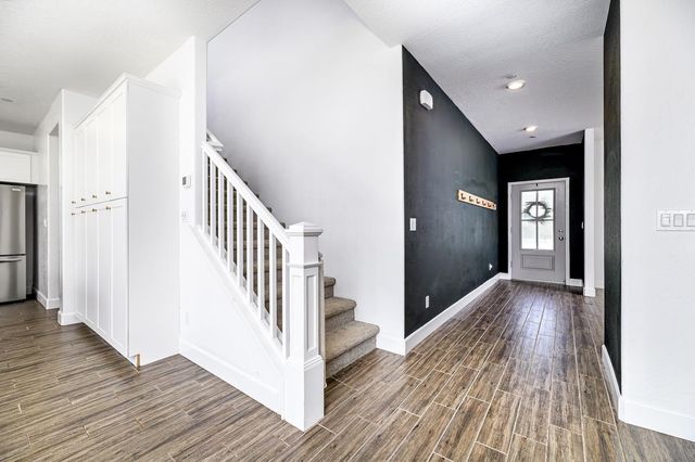 365 Huntington Avenue S, Madera, CA 93636