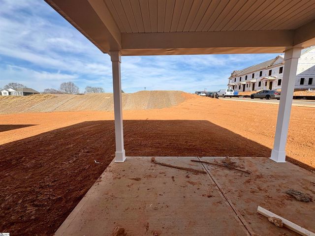 27 Wilson School Street, Simpsonville, SC 29681