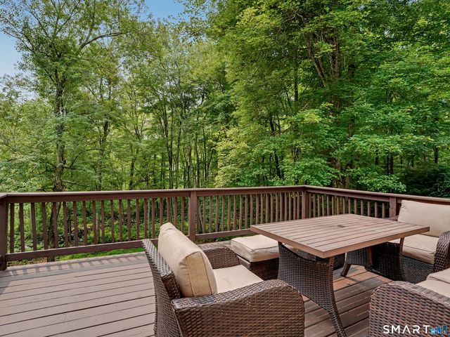 44 The Old Road, Newtown, CT 06470