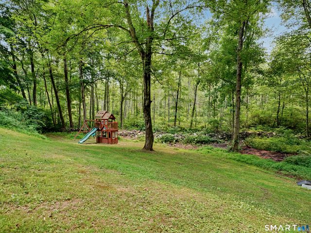 44 The Old Road, Newtown, CT 06470