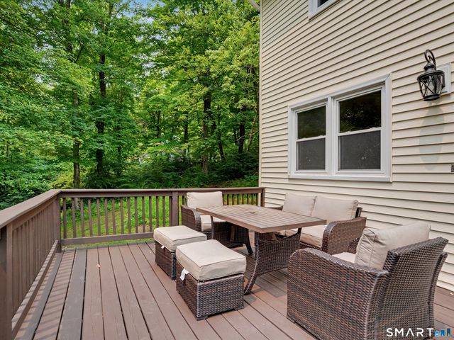 44 The Old Road, Newtown, CT 06470