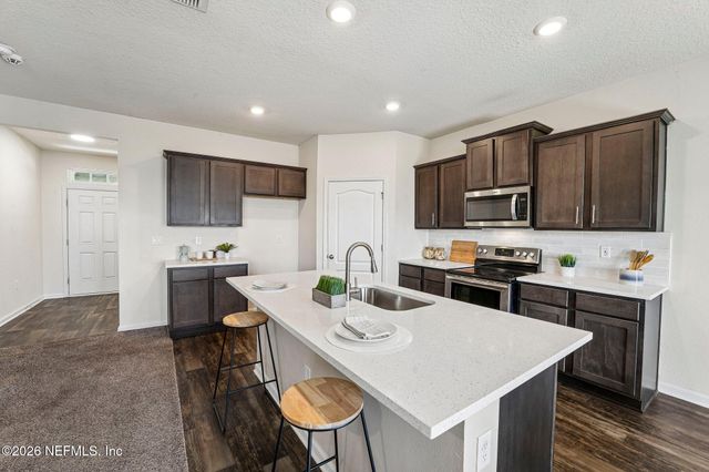 3238 LITTLE FAWN Lane, Green Cove Springs, FL 32043