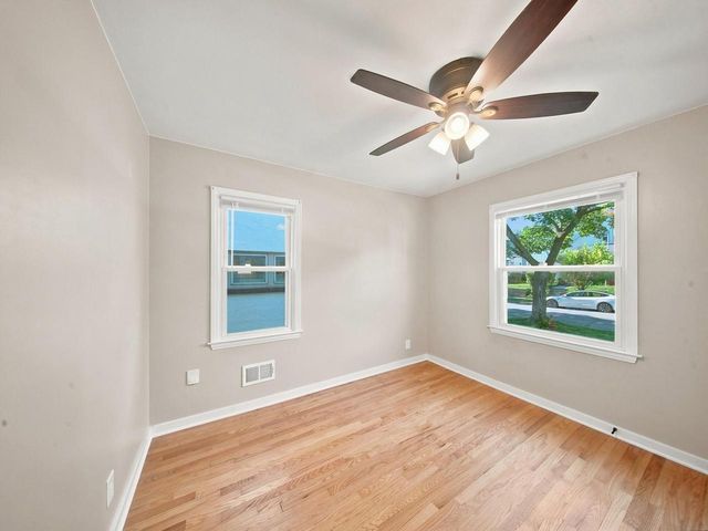 2247 E Vollmer AVENUE, Milwaukee, WI 53207