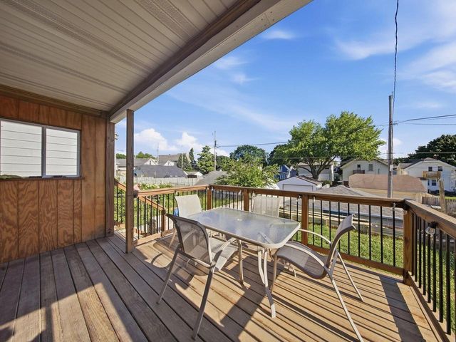 2247 E Vollmer AVENUE, Milwaukee, WI 53207