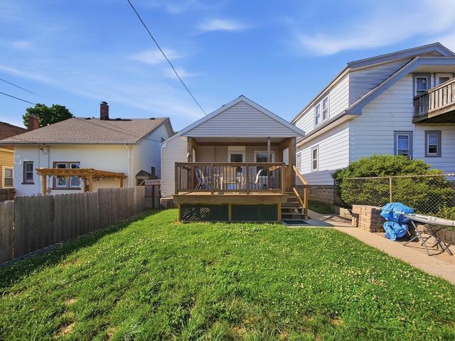 2247 E Vollmer AVENUE, Milwaukee, WI 53207