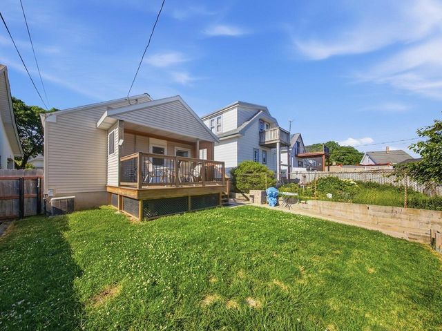 2247 E Vollmer AVENUE, Milwaukee, WI 53207