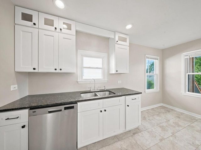 2247 E Vollmer AVENUE, Milwaukee, WI 53207