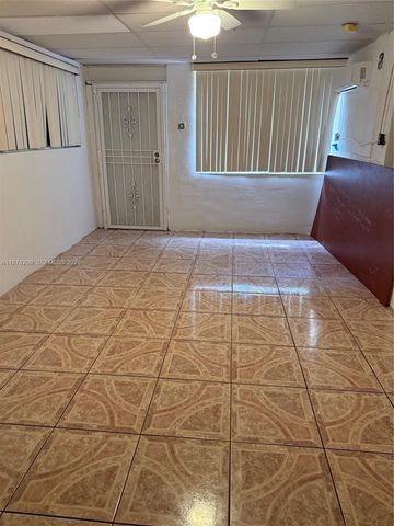 130 NW 124th St, North Miami, FL 33168