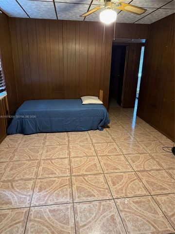 130 NW 124th St, North Miami, FL 33168