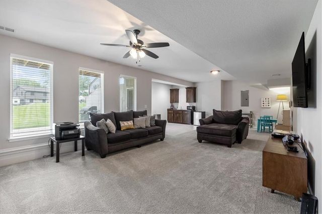 6709 Proctor Avenue, Kansas City, MO 64133