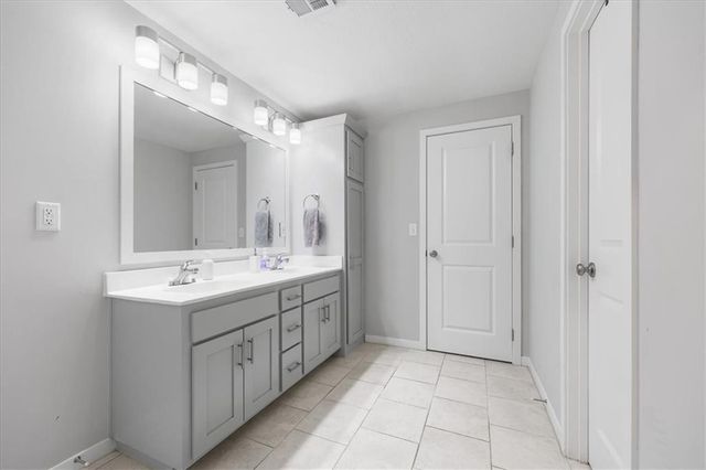 6709 Proctor Avenue, Kansas City, MO 64133