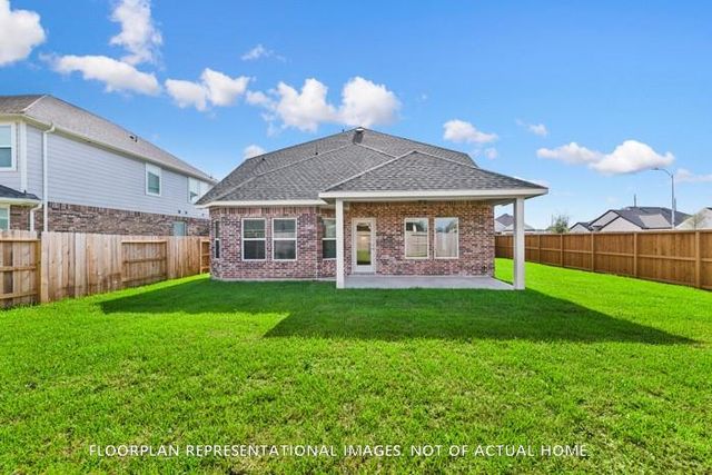 250 Draper Shadows Drive, Willis, TX 77378