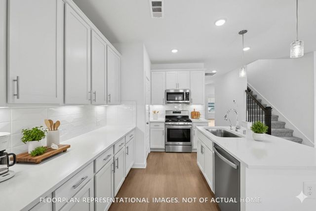 250 Draper Shadows Drive, Willis, TX 77378