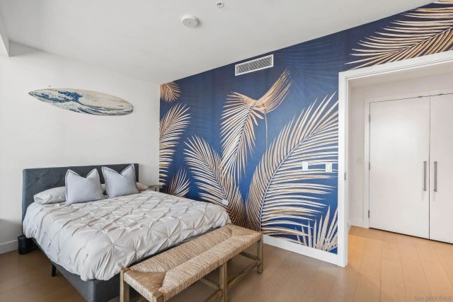 888 W E Street 2206, San Diego, CA 92101