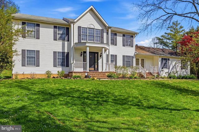12 COVENTRY LN, Hopewell, NJ 08525