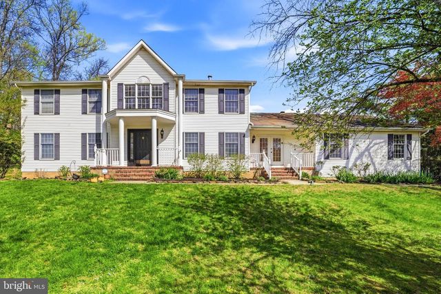 12 COVENTRY LN, Hopewell, NJ 08525