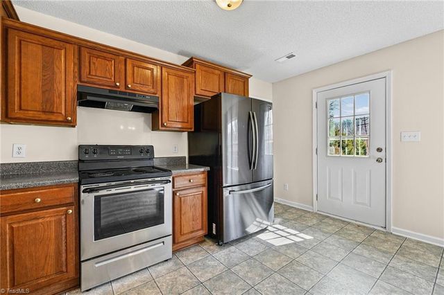 419 Lake Drive, Mocksville, NC 27028