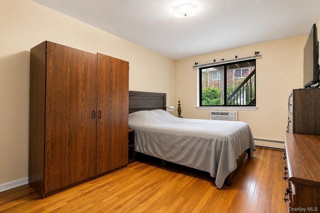 3121 46th Street, Astoria, NY 11103
