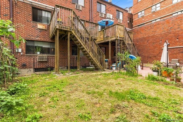 3121 46th Street, Astoria, NY 11103