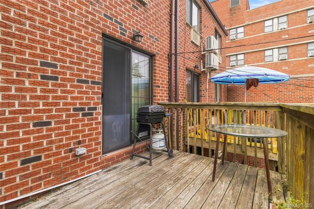 3121 46th Street, Astoria, NY 11103