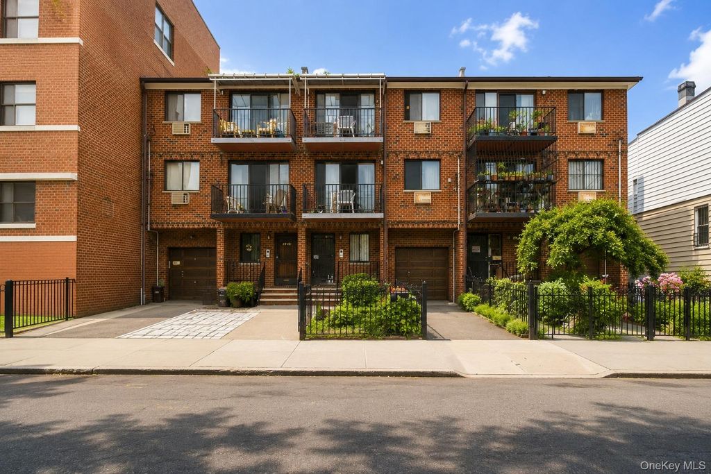 3121 46th Street, Astoria, NY 11103 — photo 2