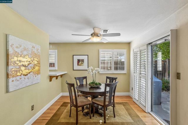 5256 Pebble Glen Dr, Concord, CA 94521