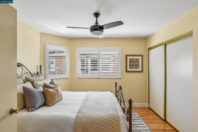 5256 Pebble Glen Dr, Concord, CA 94521