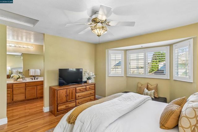 5256 Pebble Glen Dr, Concord, CA 94521