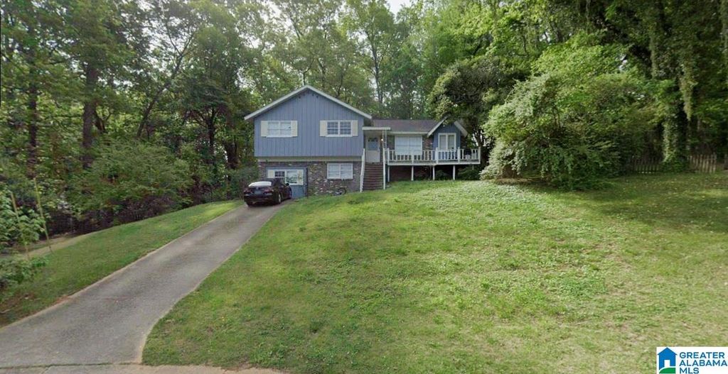 1400 MEDINA LANE, Birmingham, AL 35235