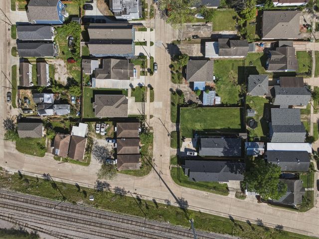 6610 Avenue S, Houston, TX 77011