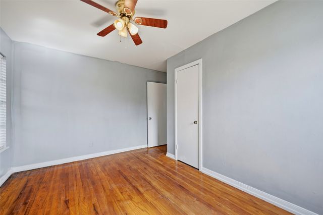 636 S Andrews Avenue, Sherman, TX 75090