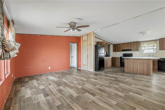 7401 Catalina Hill Court, Bryan, TX 77808