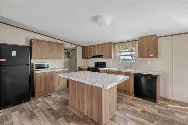 7401 Catalina Hill Court, Bryan, TX 77808