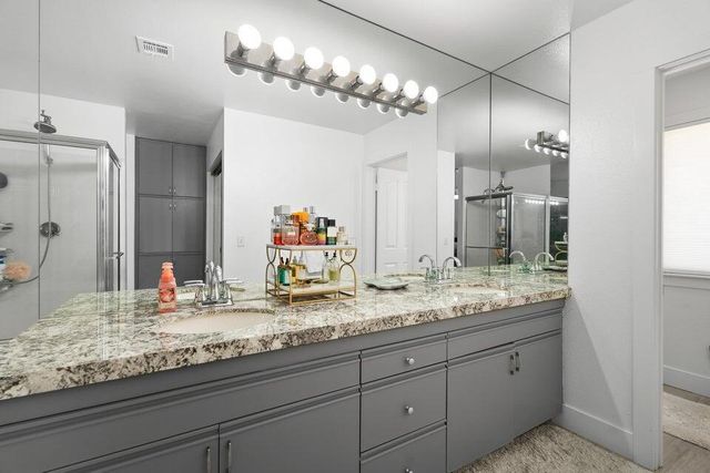 39369 Regency Way, Palm Desert, CA 92211