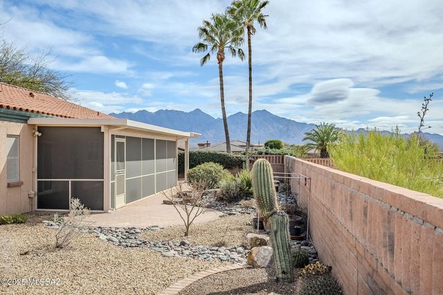 4884 S Desert Sunset Drive, Green Valley, AZ 85622