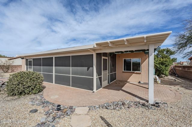 4884 S Desert Sunset Drive, Green Valley, AZ 85622