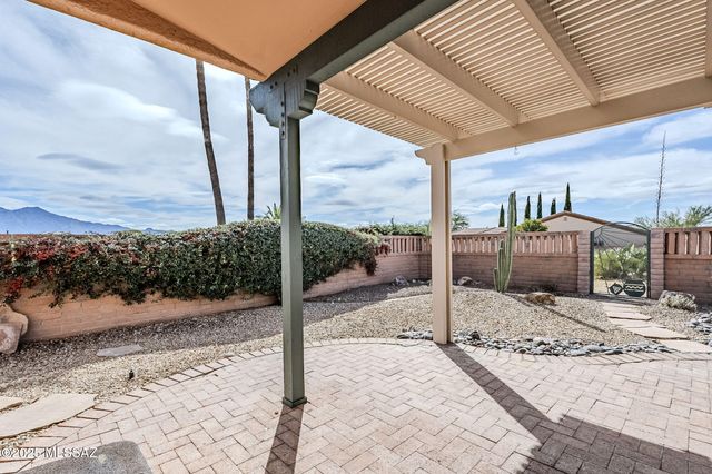 4884 S Desert Sunset Drive, Green Valley, AZ 85622