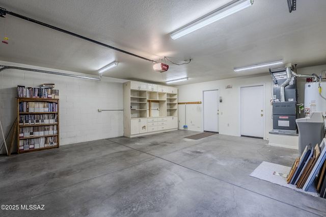 4884 S Desert Sunset Drive, Green Valley, AZ 85622