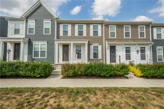 2013 Ashton Row R, South Fayette, PA 15017