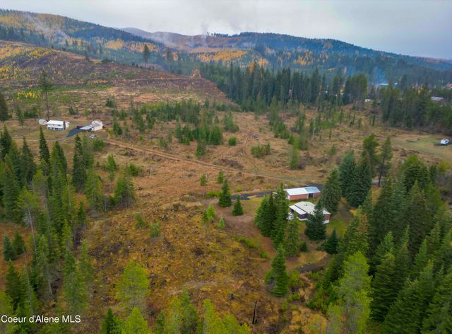 400 Sunset St, Fernwood, ID 83830