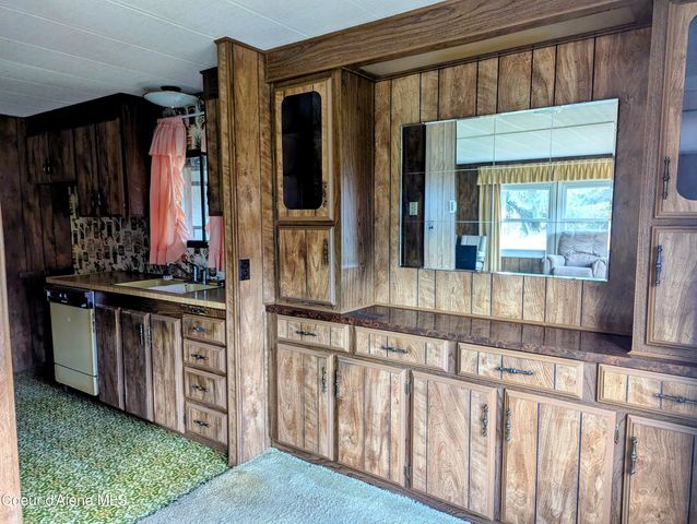 400 Sunset St, Fernwood, ID 83830