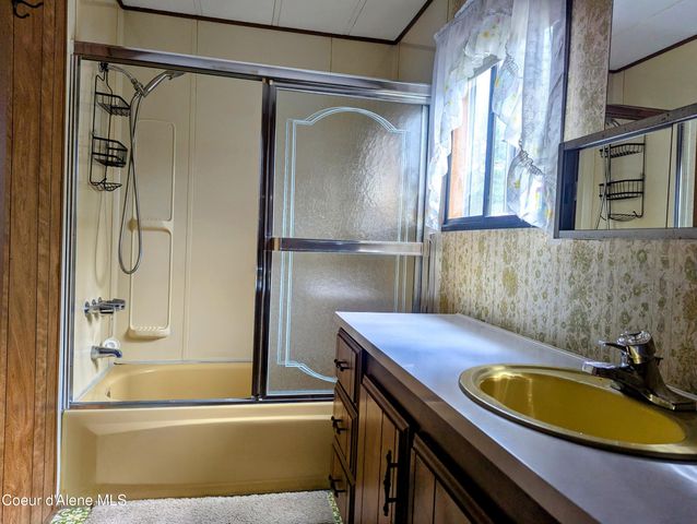 400 Sunset St, Fernwood, ID 83830