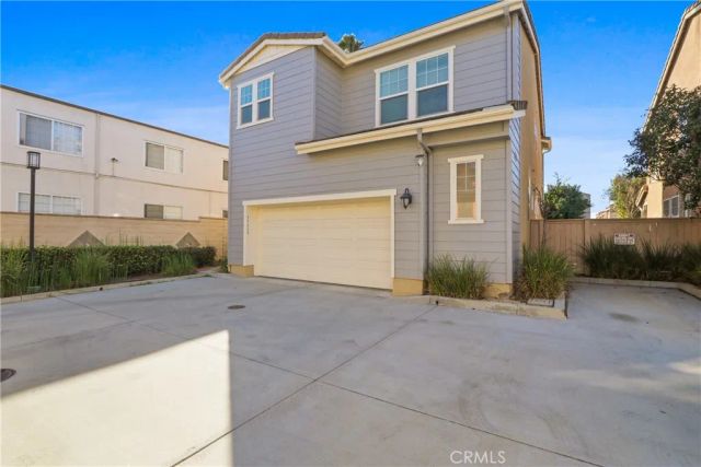 22569 Firenze, Carson, CA 90745