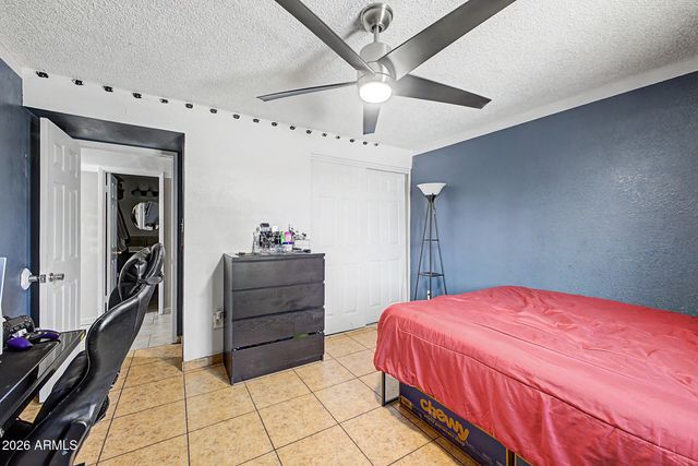 7346 W GLENROSA Avenue, Phoenix, AZ 85033
