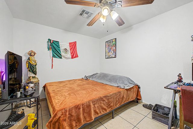 7346 W GLENROSA Avenue, Phoenix, AZ 85033