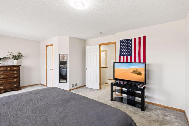 1651 Riverwood Drive 115, Burnsville, MN 55337