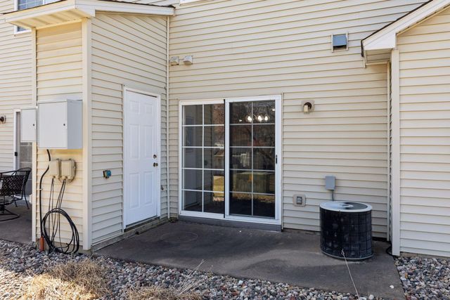 1651 Riverwood Drive 115, Burnsville, MN 55337