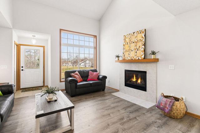 1651 Riverwood Drive 115, Burnsville, MN 55337